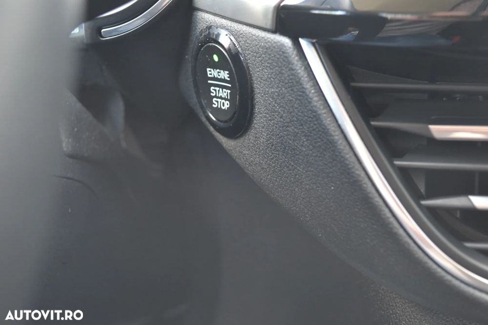 Ford Kuga 2.5 Duratec FHEV AWD Titanium X - 29