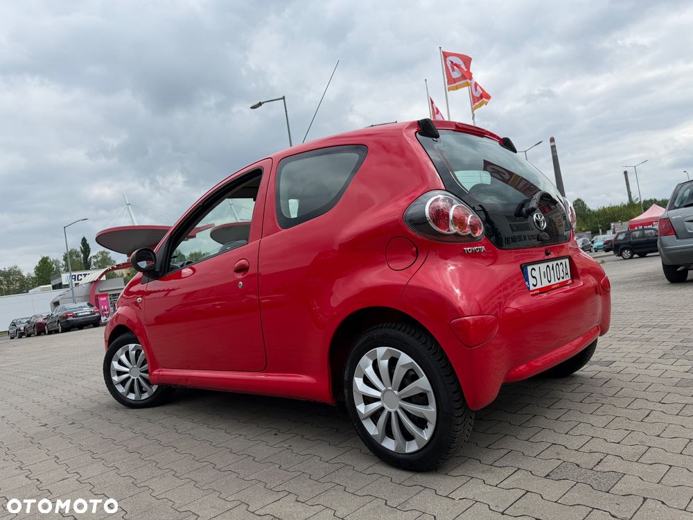 Toyota Aygo 1.0 VVT-i Sol - 23
