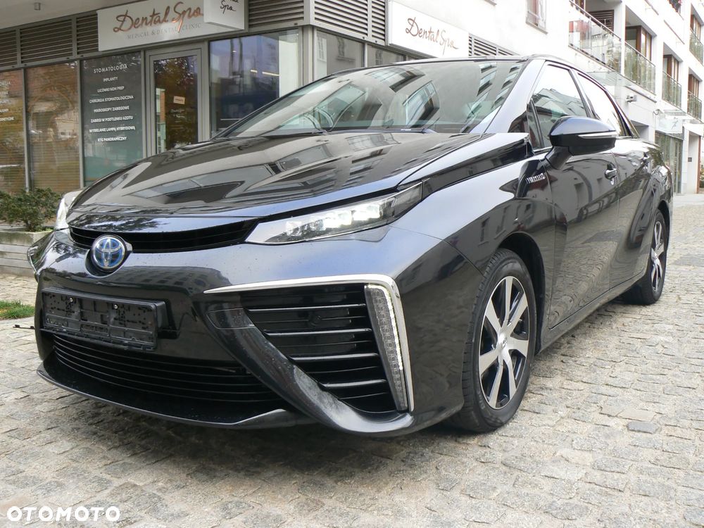 Toyota Mirai Standard - 14