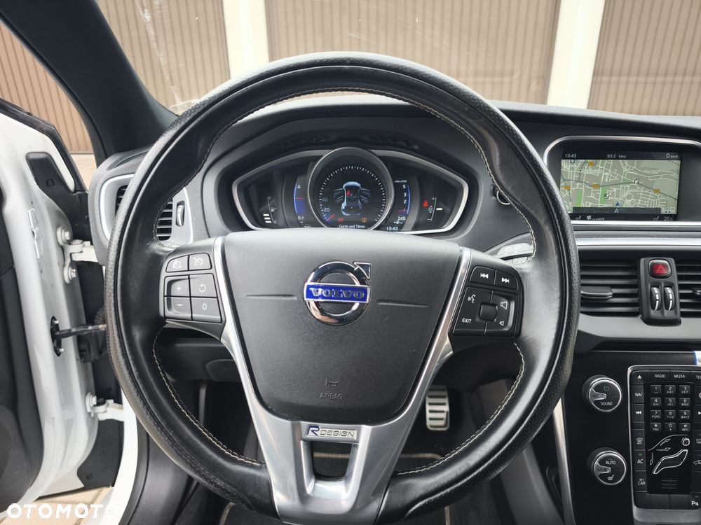 Volvo V40 D4 RDesign - 14