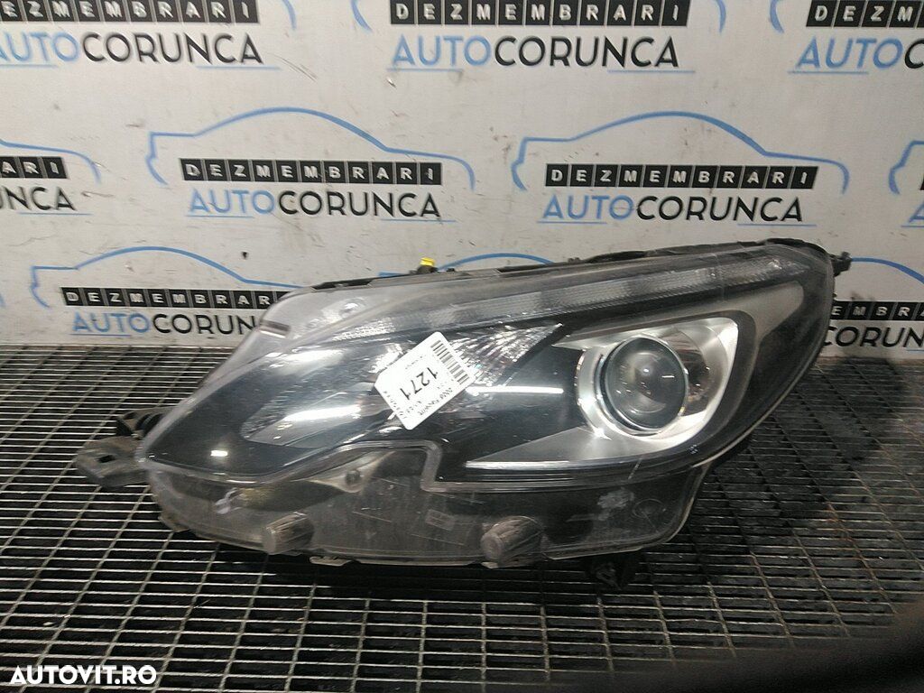 Far Stanga Peugeot 2008 Facelift 2016 - 2019 SUV 4 Usi (1271) Cu lupă - 1