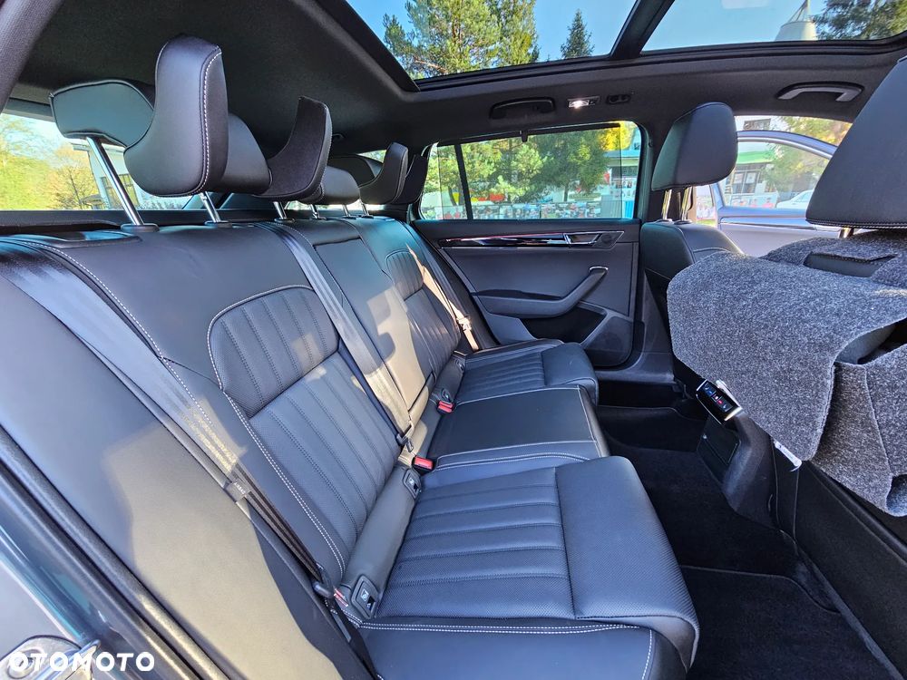 Skoda Superb 2.0 TSI 4x4 DSG L&K - 29
