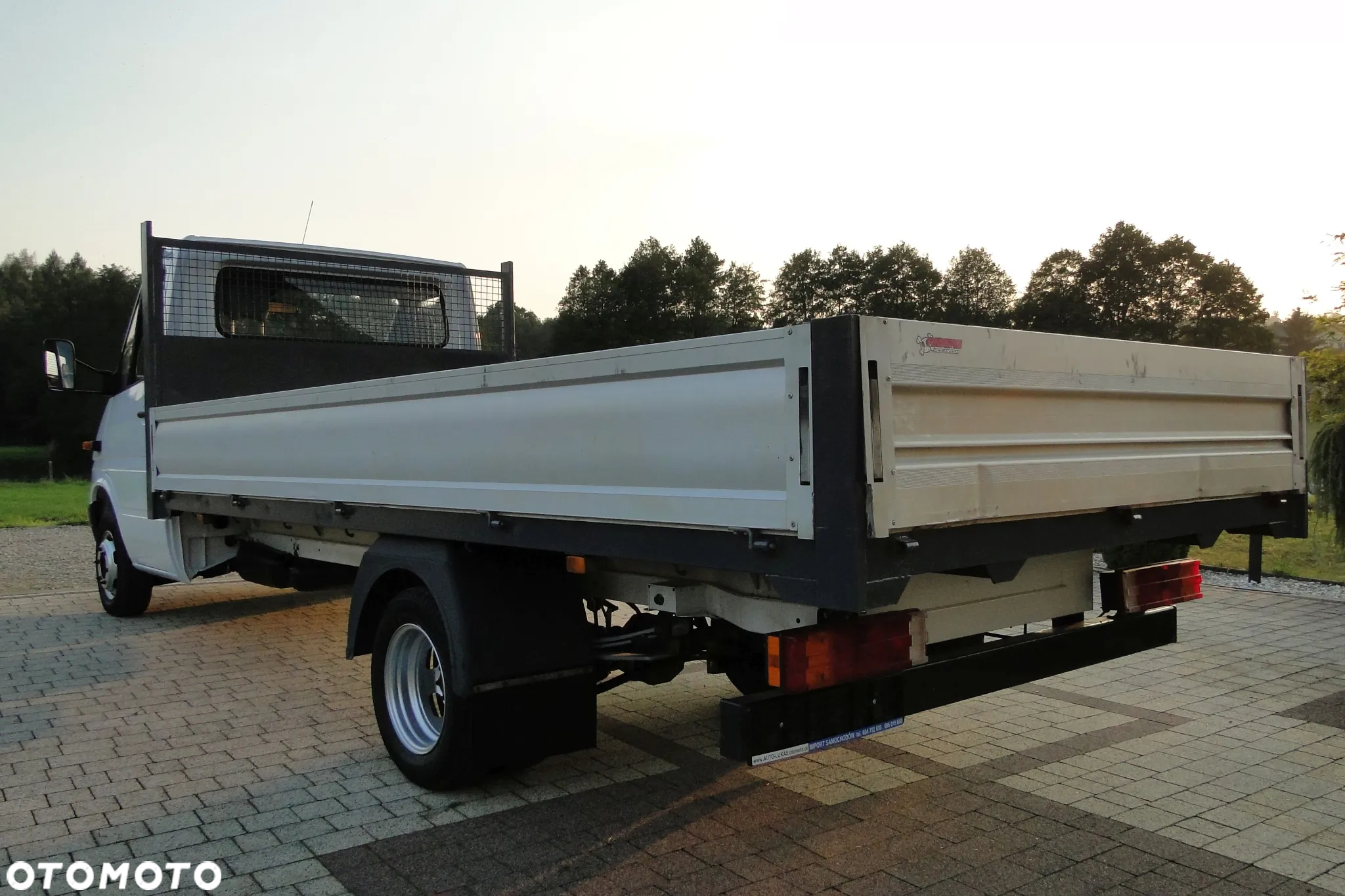 Mercedes-Benz Sprinter - 6
