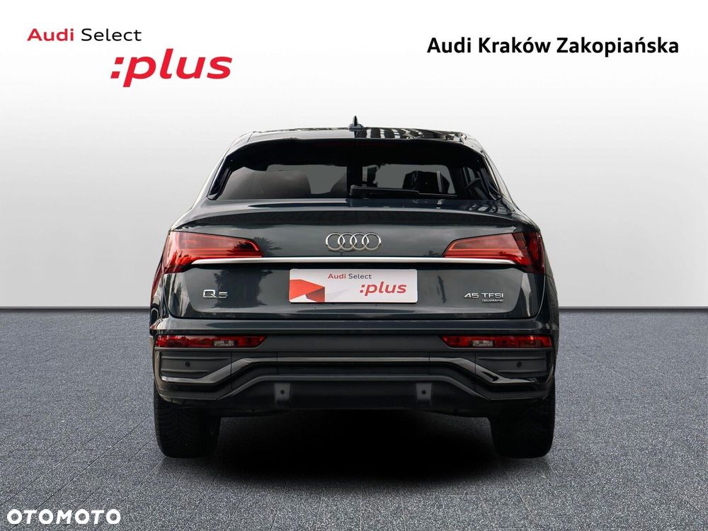 Audi Q5 Sportback - 5