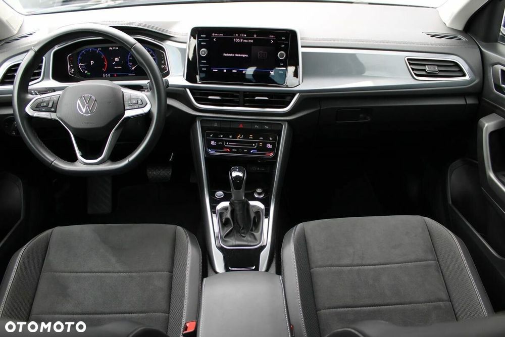 Volkswagen T-Roc 1.5 TSI Style DSG - 10