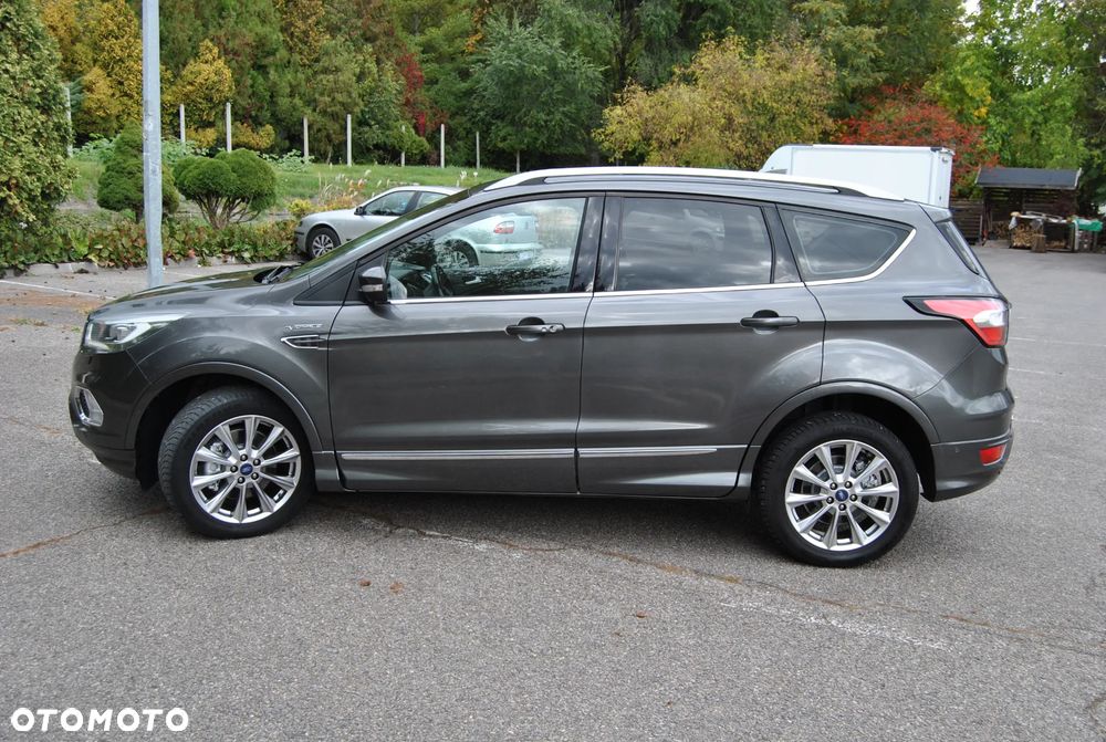 Ford Kuga - 3