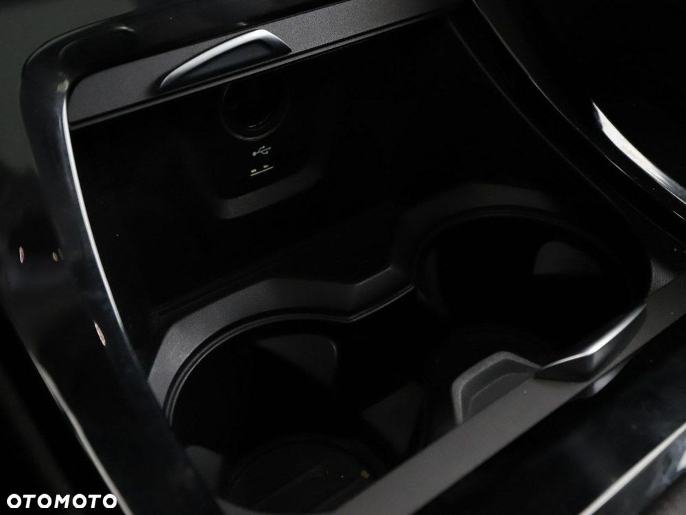 BMW X1 xDrive25e xLine - 23