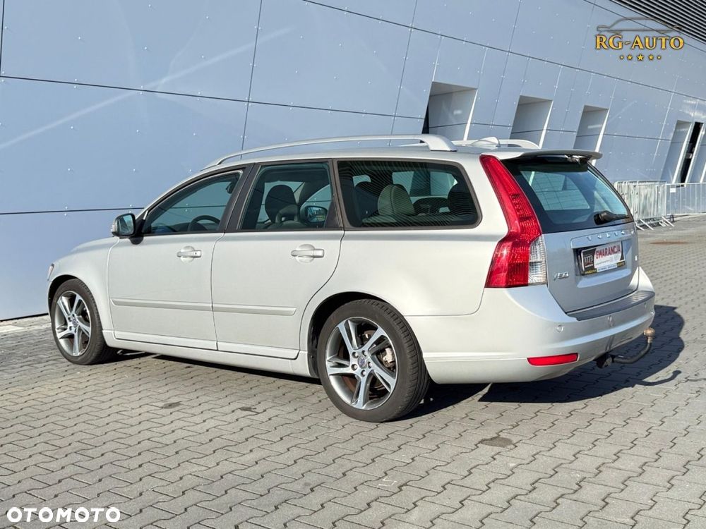 Volvo V50 - 11