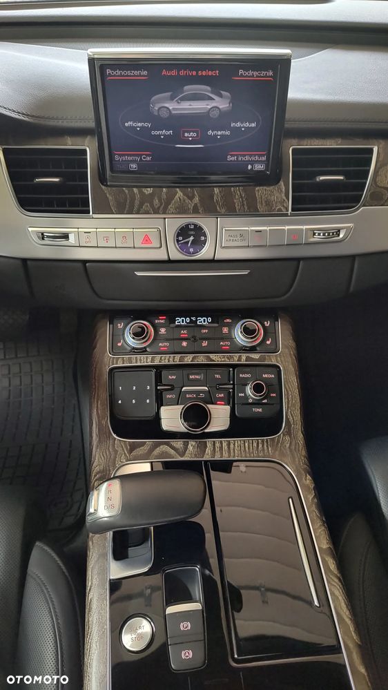 Audi A8 - 22