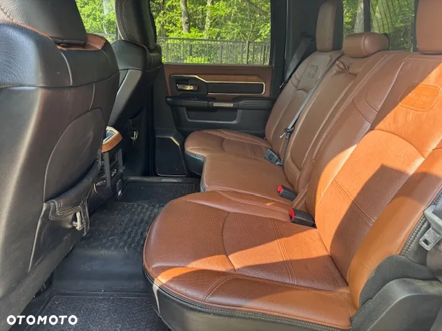 RAM 2500 - 12