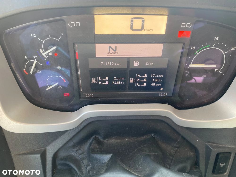 Renault T480 SLEEPER CAB / STANDARD - 24