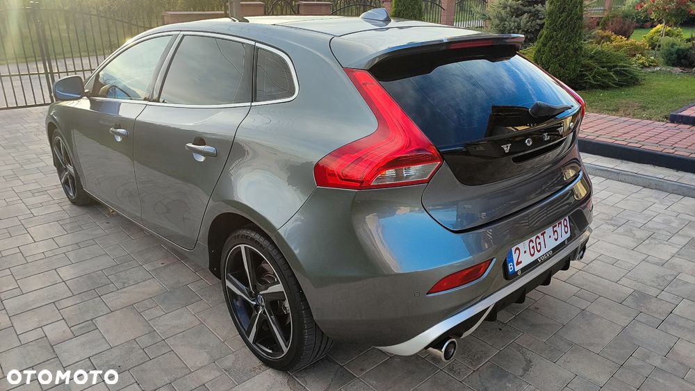 Volvo V40 D3 Momentum - 13