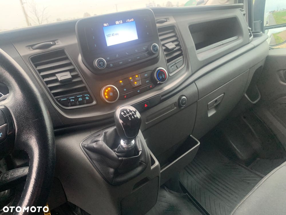 Ford Transit - 15