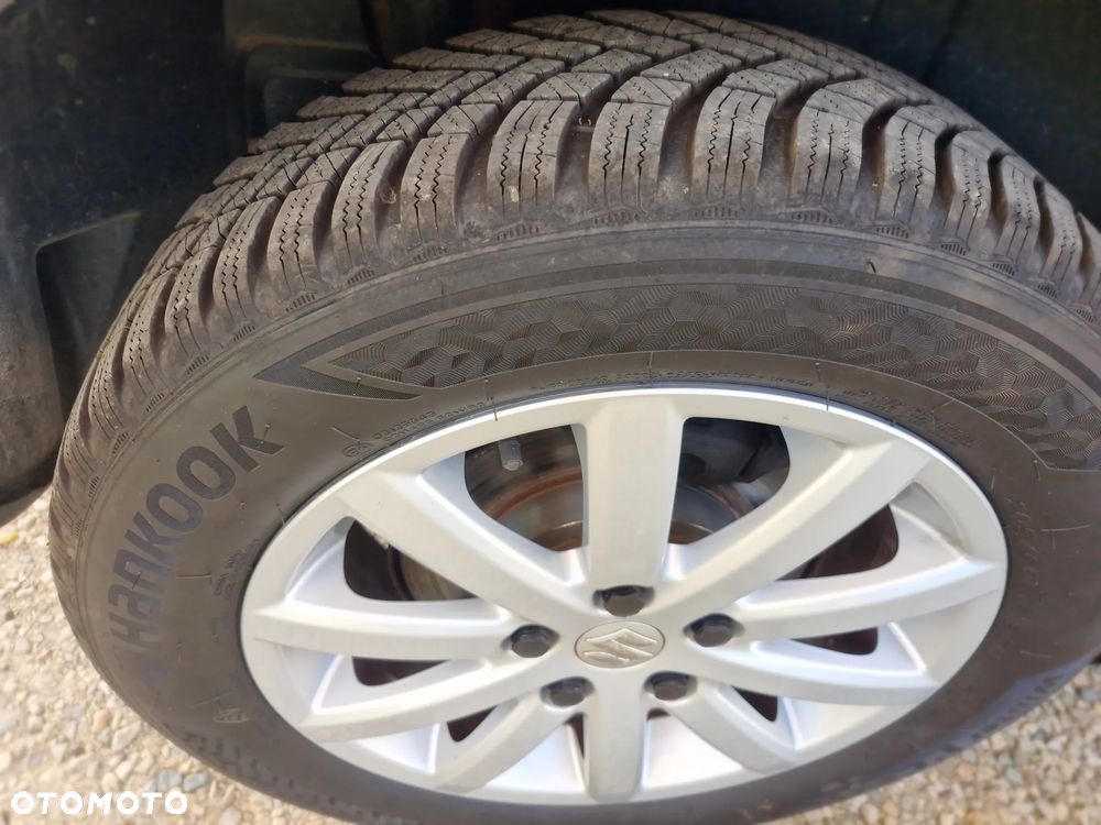 Suzuki SX4 1.6 Comfort Plus 4WD - 29
