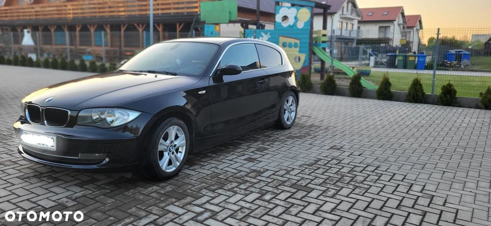 BMW Seria 1 - 1