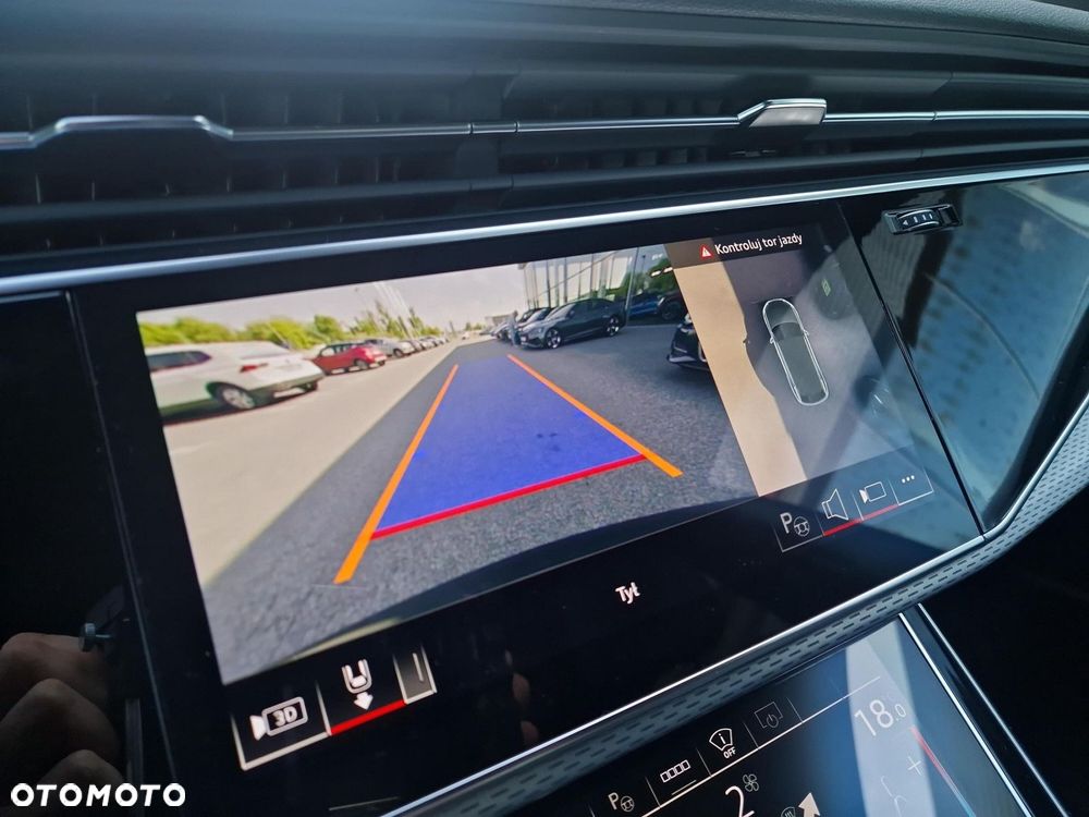 Audi Q8 - 23
