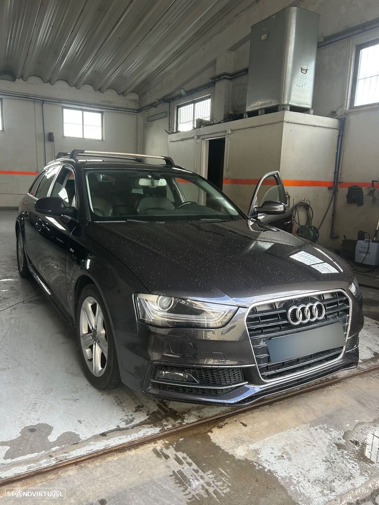 Audi A4 Avant 2.0 TDI Business Line S-line - 9