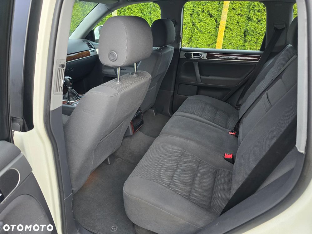 Volkswagen Touareg 2.5 R5 TDI - 11