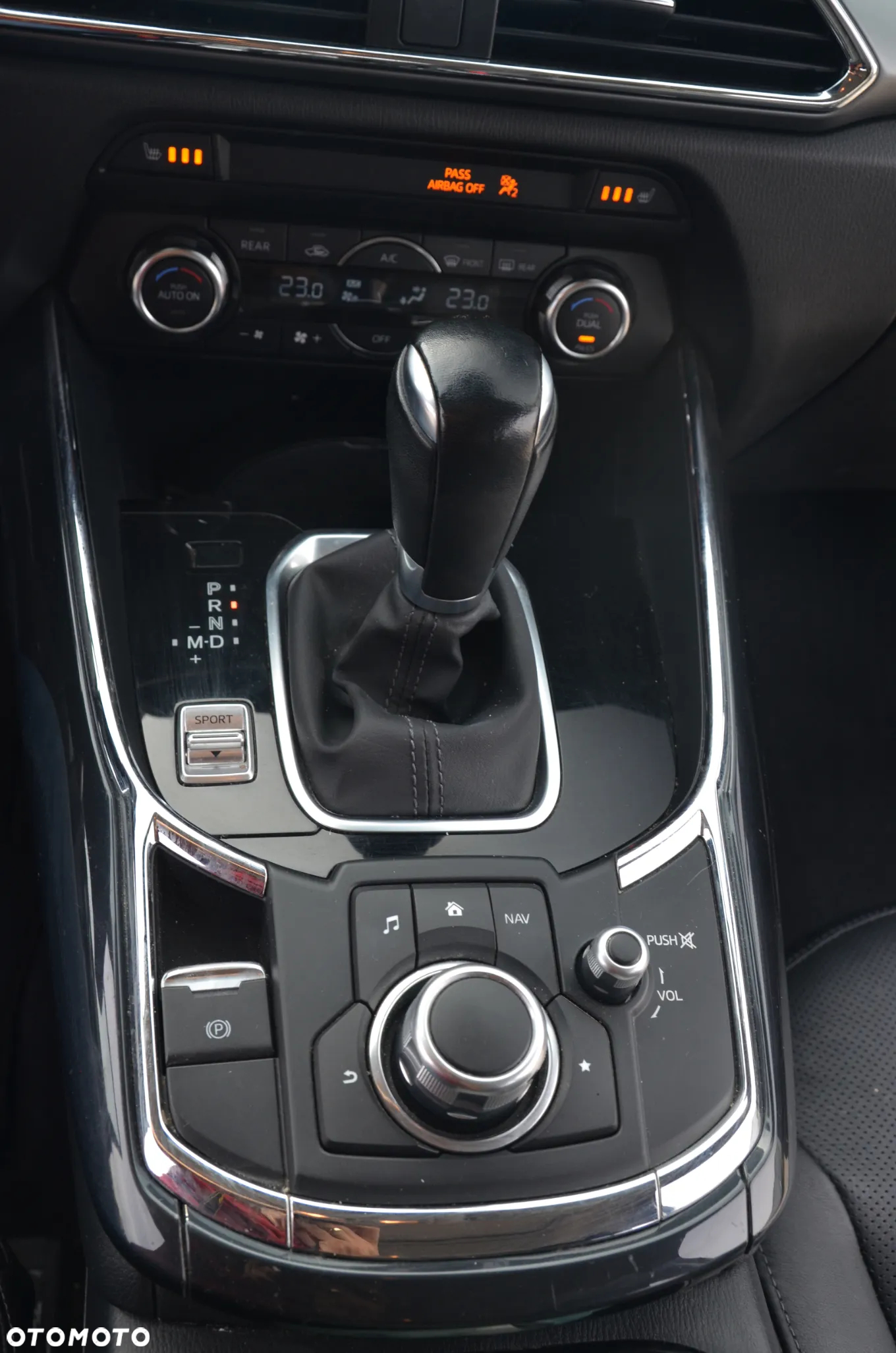 Mazda CX-9 - 28