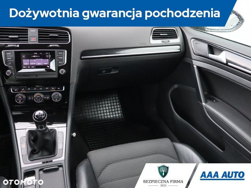 Volkswagen Golf Variant - 10