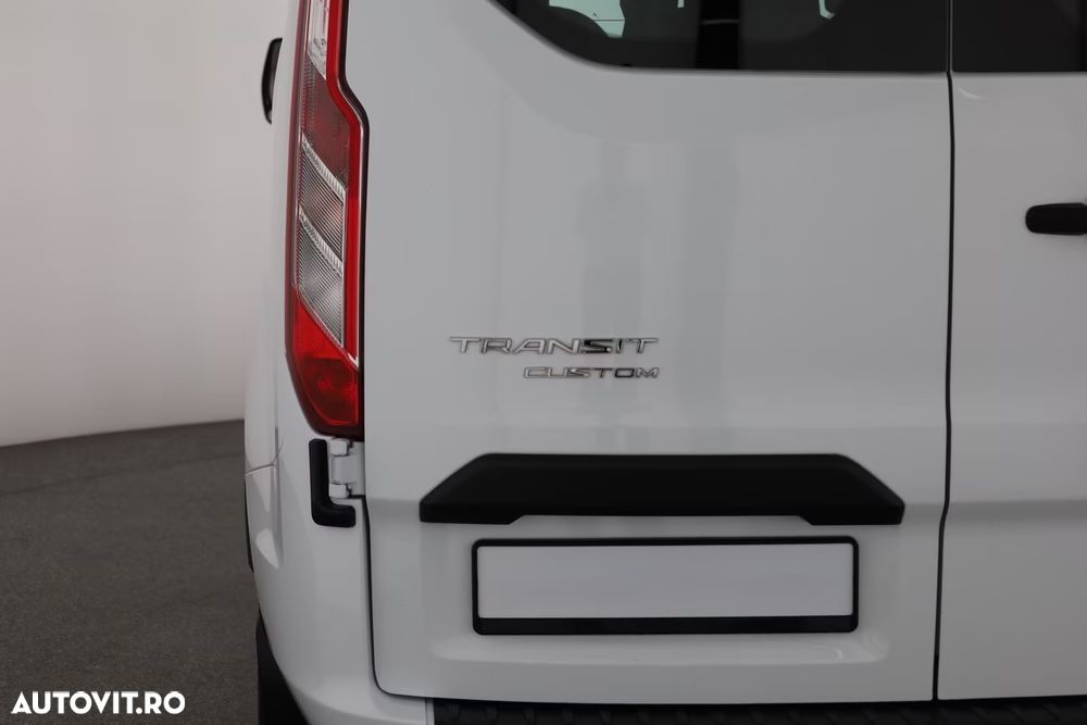 Ford Transit Custom - 13