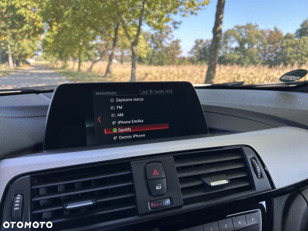 BMW Seria 3 320d M Sport - 11