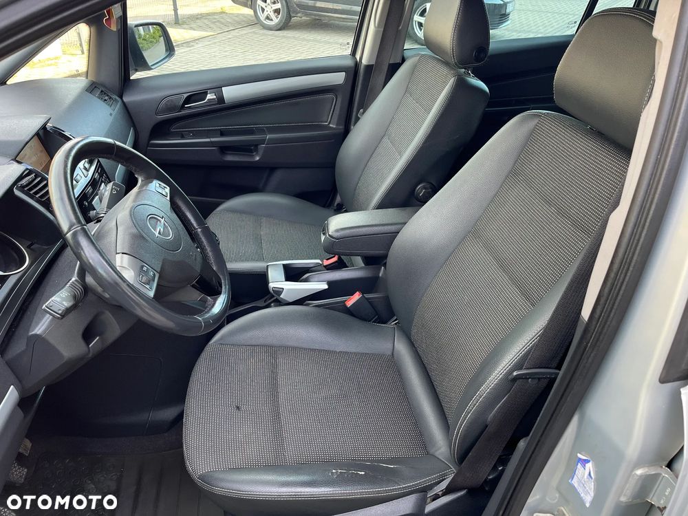 Opel Zafira 1.7 CDTI Cosmo - 13