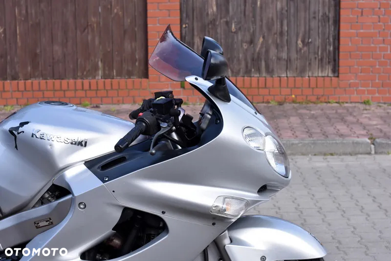 Kawasaki ZZR - 6