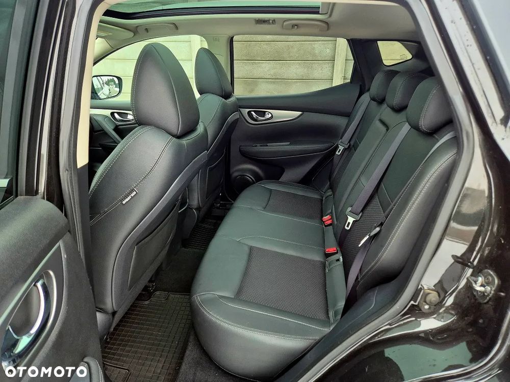 Nissan Qashqai 1.6 DIG-T Tekna - 17