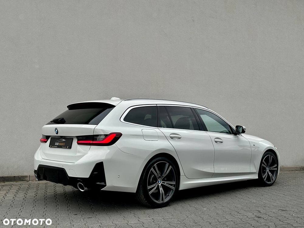 BMW Seria 3 320d xDrive M Sport - 13