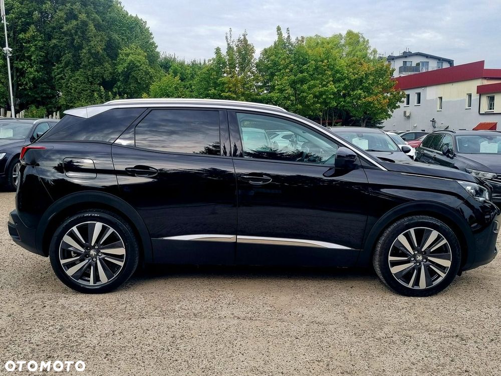 Peugeot 3008 1.2 PureTech Allure S&S - 5
