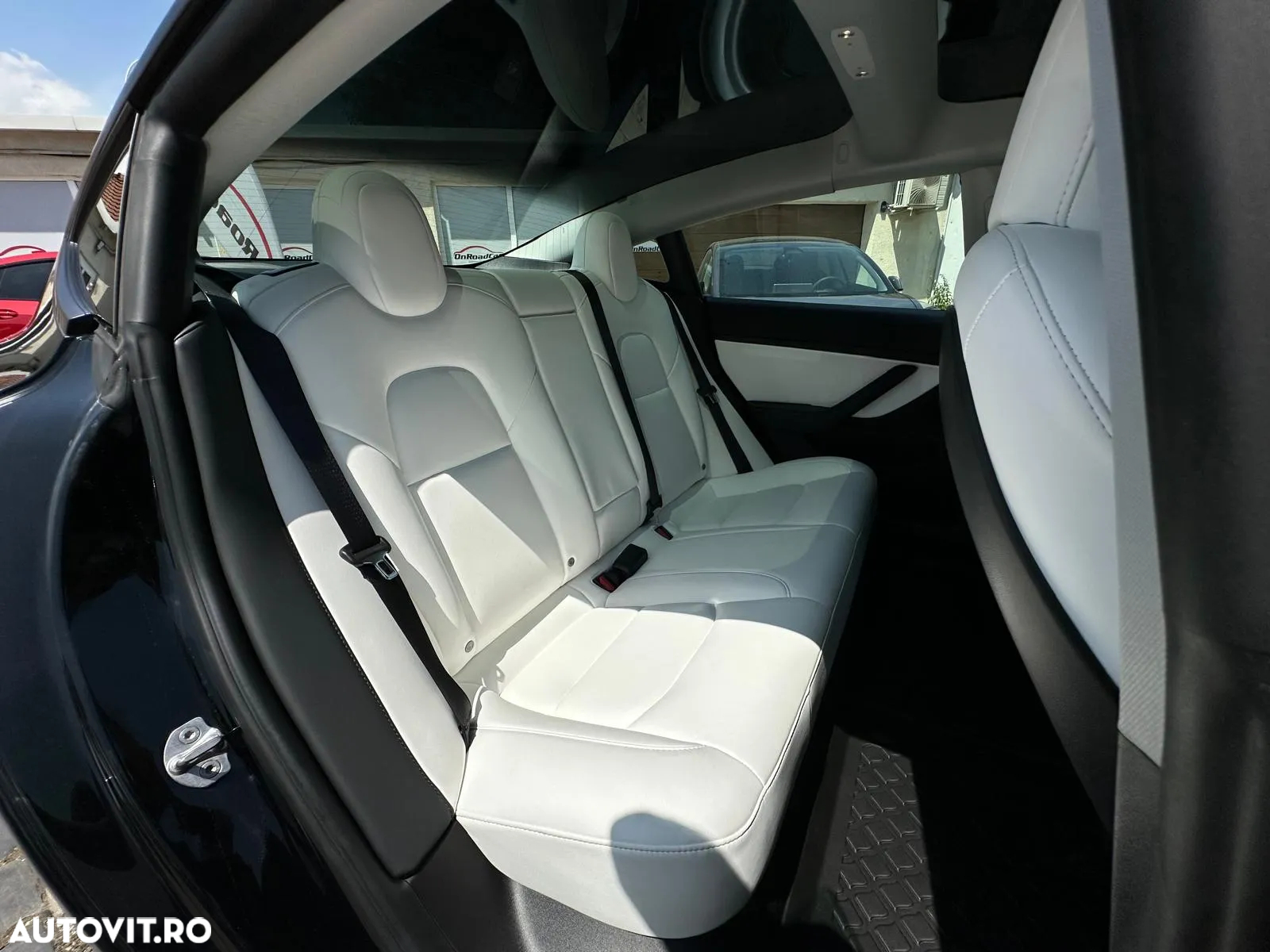 Tesla Model 3 Standard Reichweite Plus Hinterradantrieb - 19
