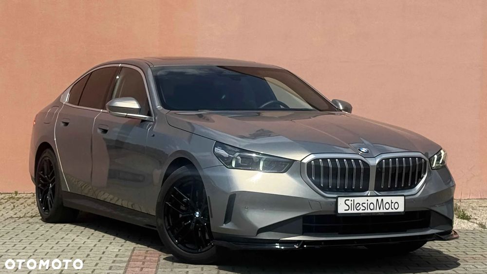 BMW Seria 5 530i xDrive Luxury Line sport - 1