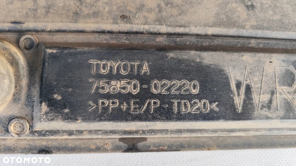 TOYOTA COROLLA E21 KOMBI PRÓG PRAWY LISTWA PROGOWA 75850-02220 - 11