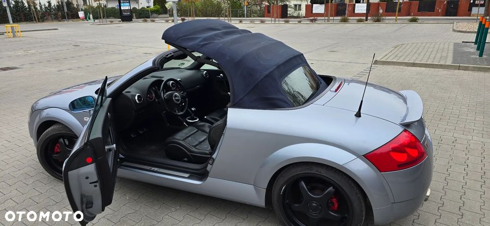 Audi TT Roadster 1.8 T - 8