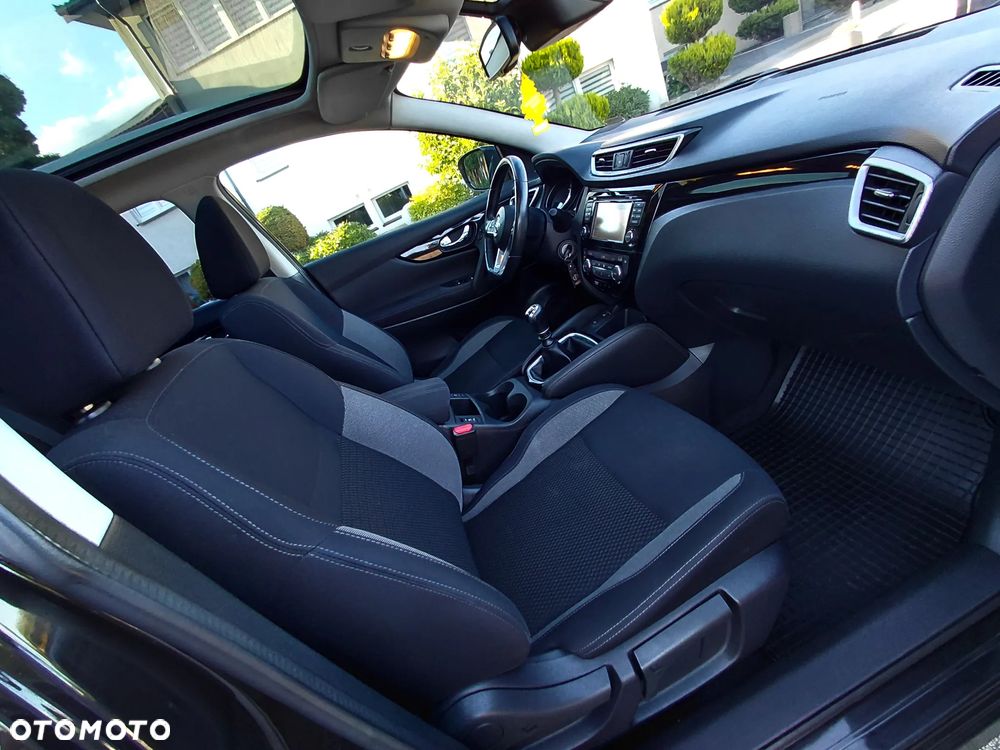 Nissan Qashqai - 22