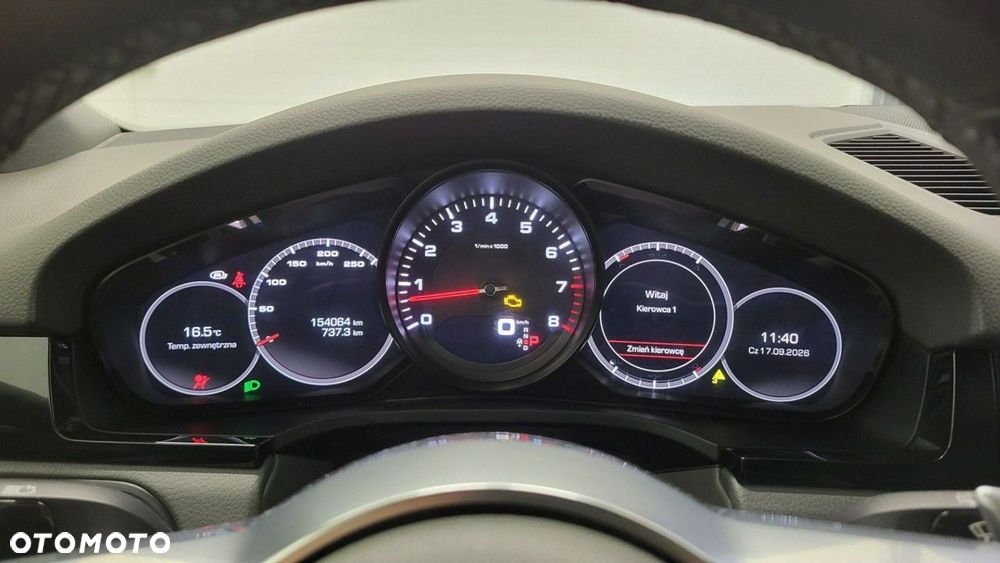 Porsche Cayenne - 14