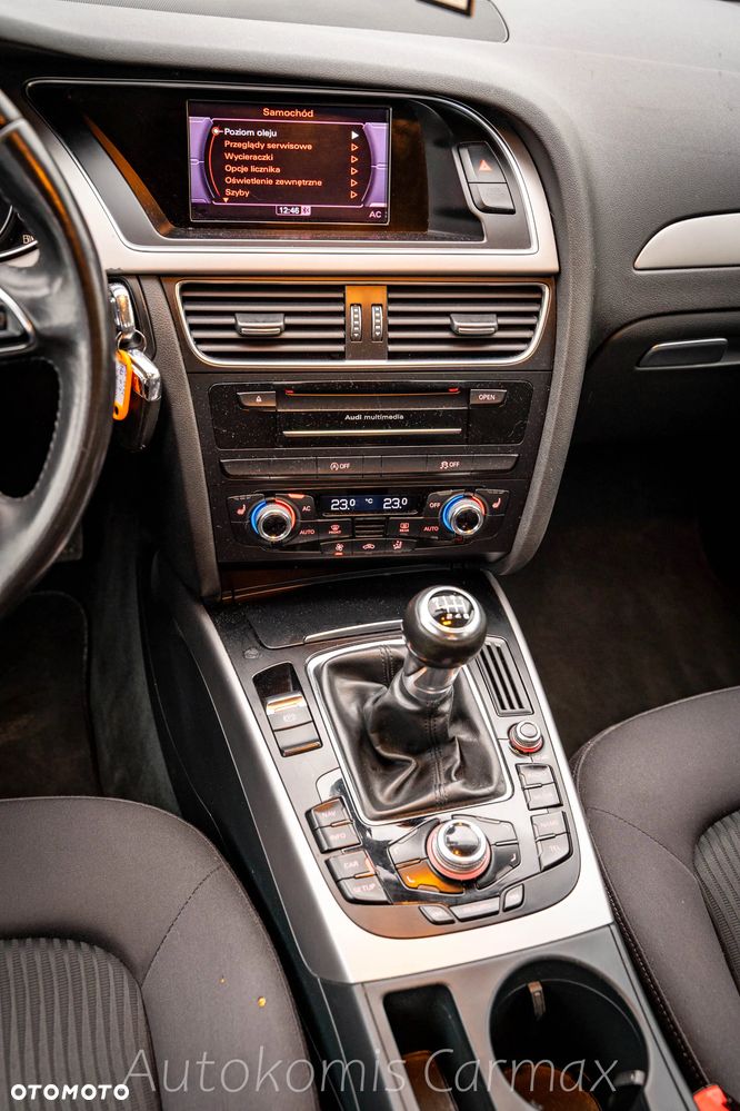 Audi A4 Avant 2.0 TDI 116g DPF Attraction - 16