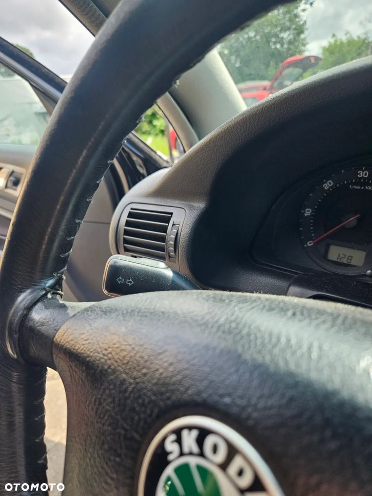 KIEROWNICA AIRBAG KIEROWCY SKODA SUPERB I - 12