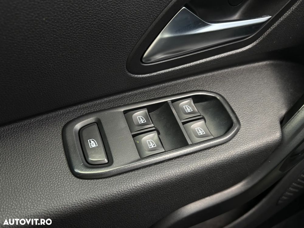 Dacia Duster Blue dCi 115 4WD Prestige - 31