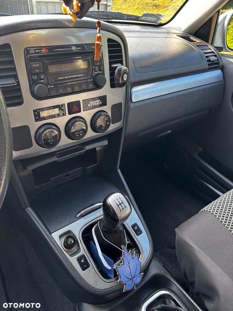 Suzuki Grand Vitara 1.6 - 3