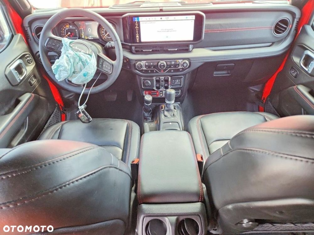 Jeep Wrangler - 8