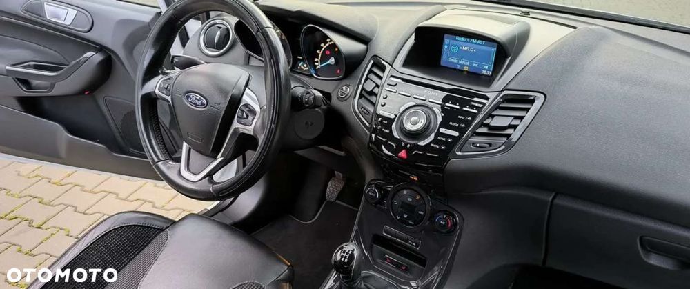 Ford Fiesta 1.6 TDCi Platinium X (Sport) - 33