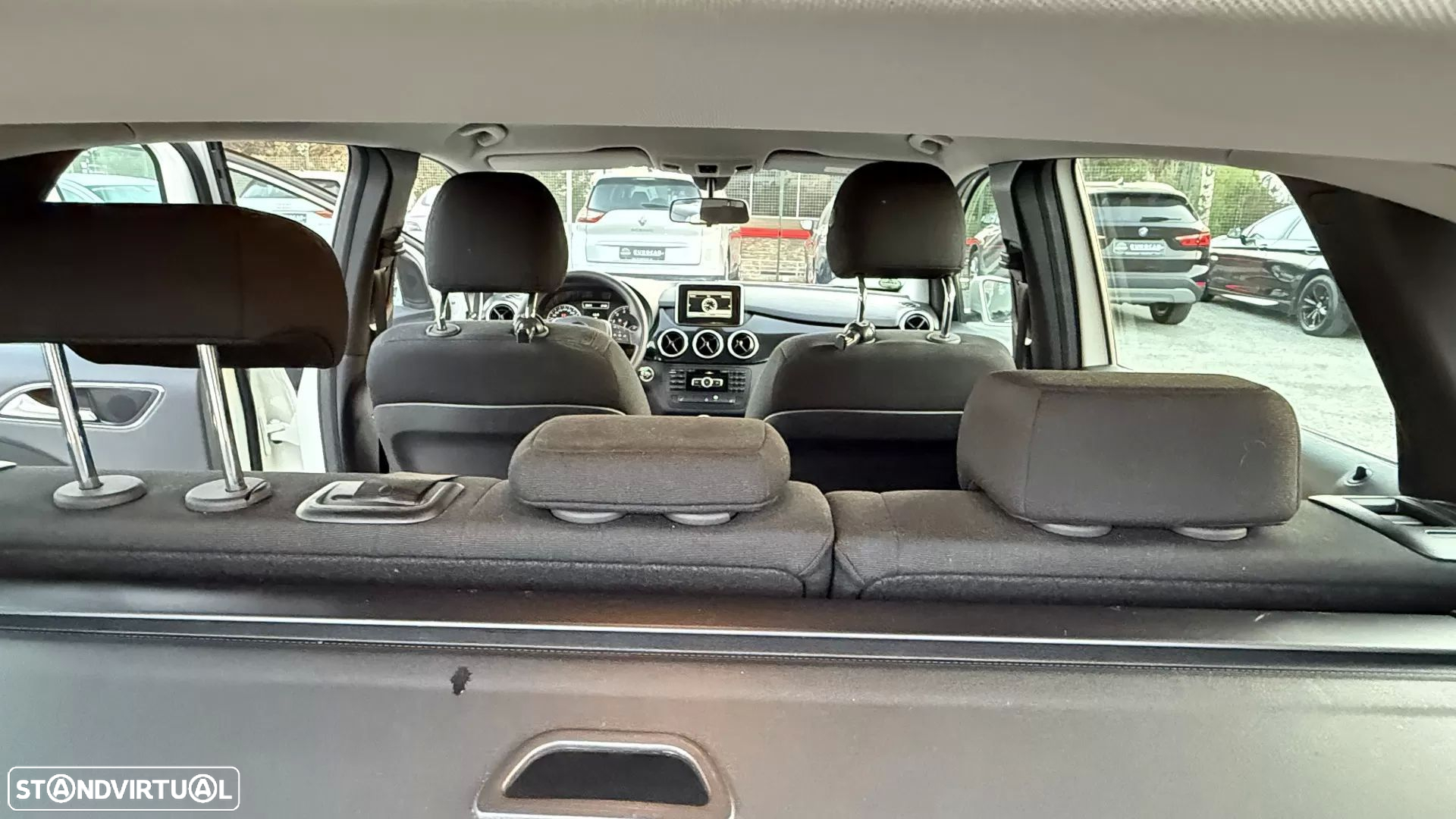 Mercedes-Benz B 180 Style - 42