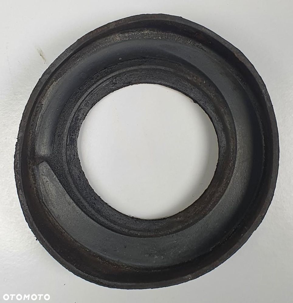 GUMA PODKŁADKA SPRĘŻYNY PRZÓD MERCEDES W115 1153215084 - 3