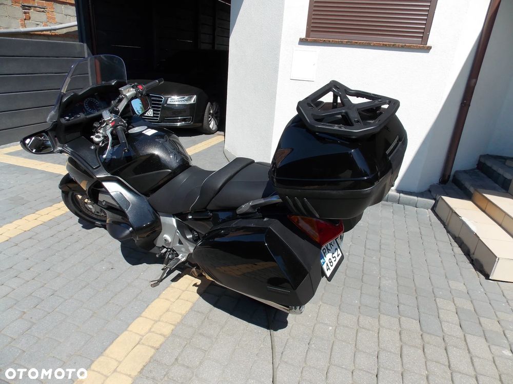 Honda ST - 9