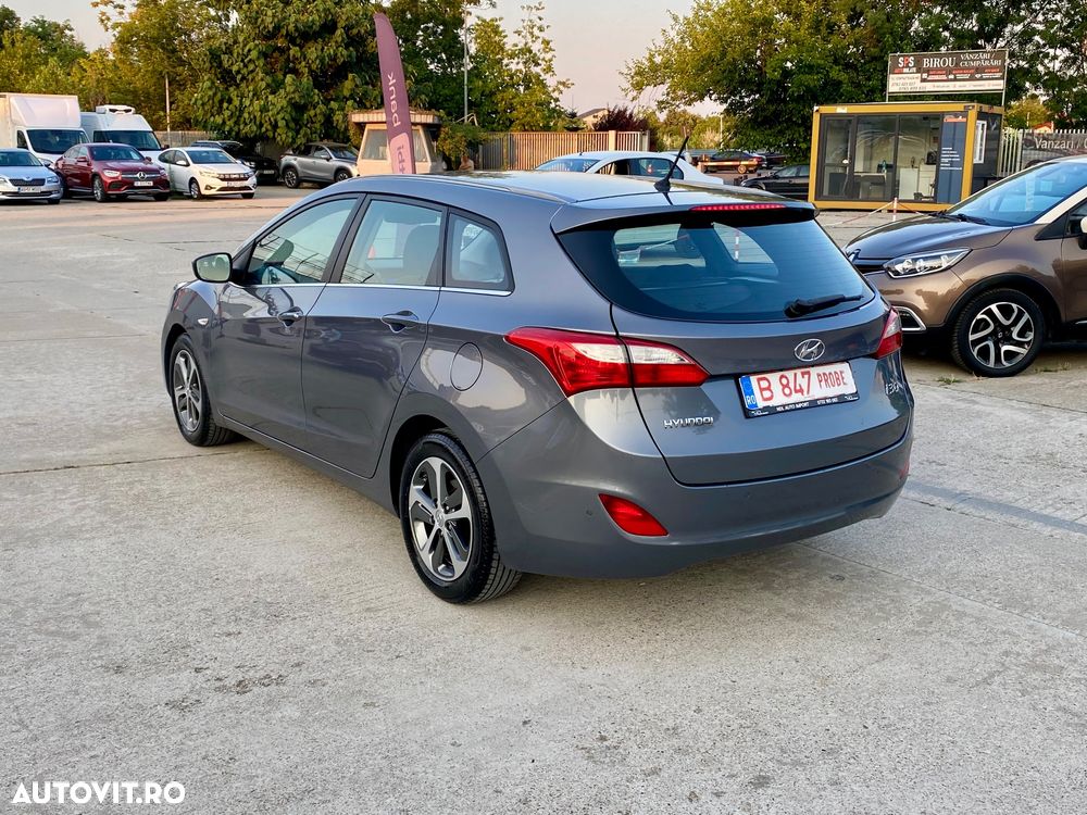 Hyundai i30 1.4 MPi Comfort+ - 16