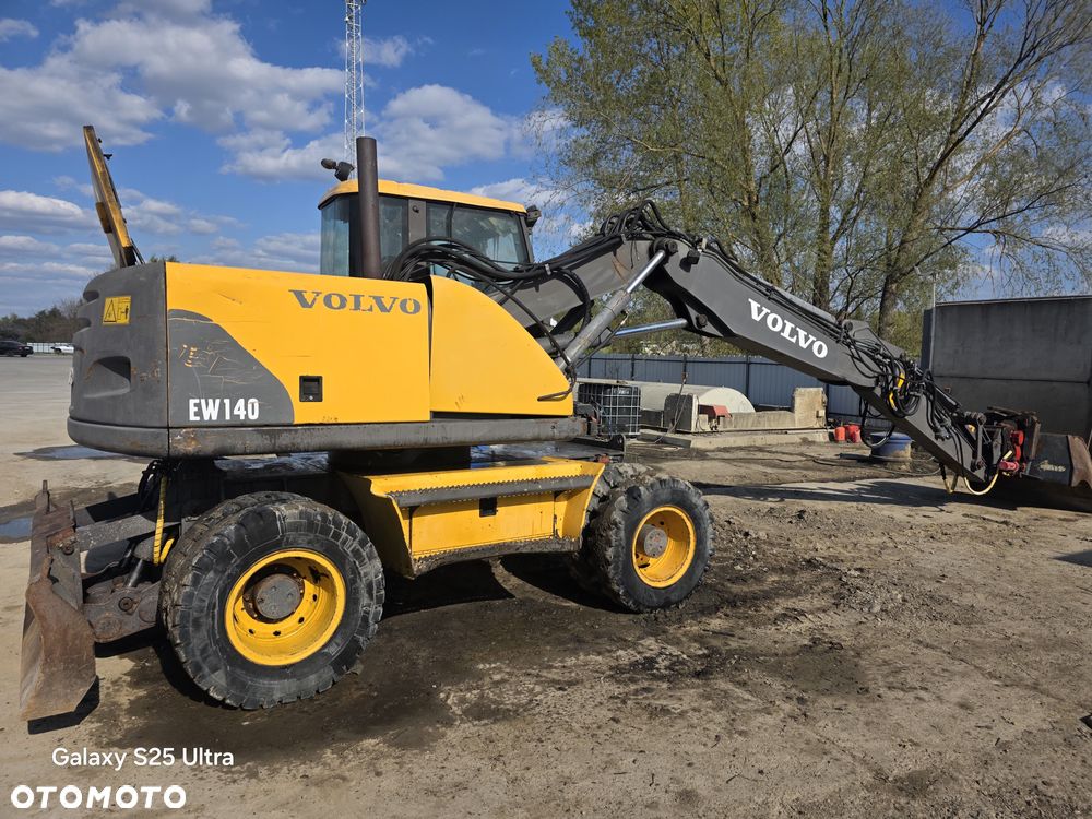 Volvo EW 140 - 2