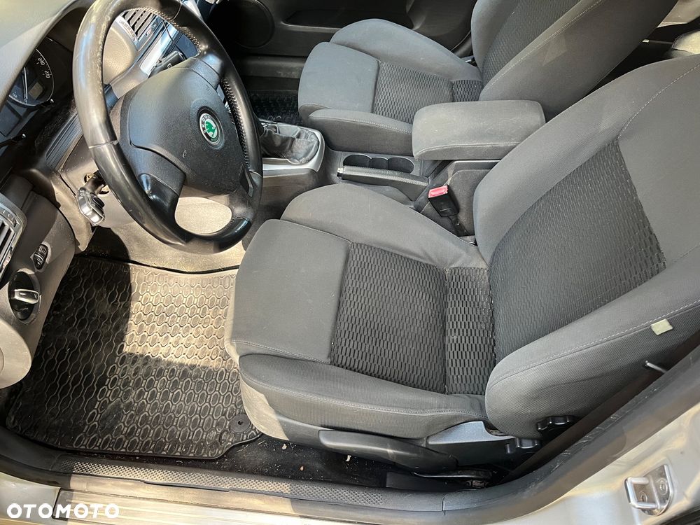 Skoda Superb 2.0 Comfort - 15