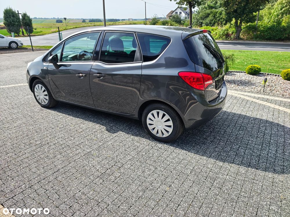 Opel Meriva - 8